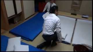 Видео Расстилание футона, Кофу, Рёкан, Япония (автор: KenShinKan Yoshinkan Aikido)