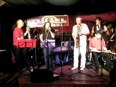 Little Red Rooster.MP4