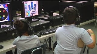 Comcast program offers students Internet service at a discount