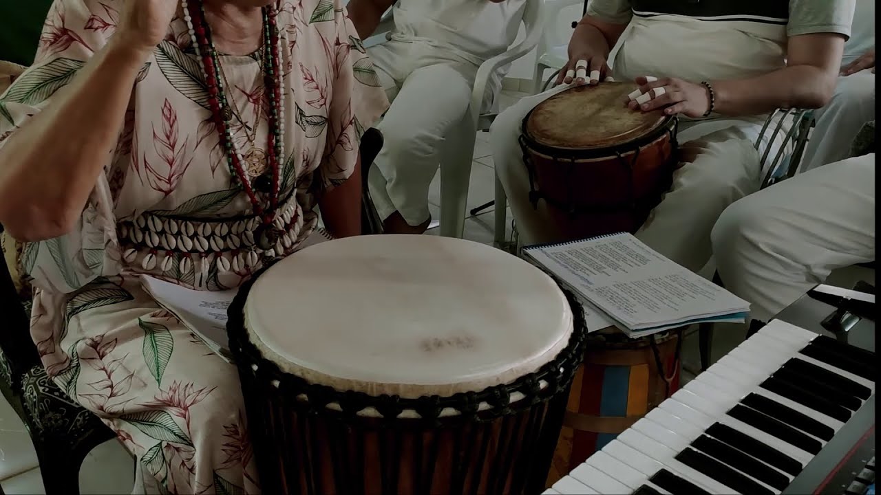 Caiano  -  Eliane Haas (nº 19 Hinário Era de Aquário)