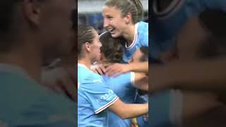 Melbourne City's jersey number 6' Leticia McKenna bullet shot hits the net. #football #footballfans