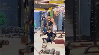 Aisa Kyu Kiya Is Ladke Ne