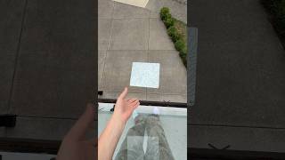 How far can you drop a glass mousepad #nwbuilds #techtok #gaming