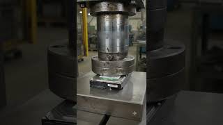 💾 Hydraulic Press vs Hard Drive #shortvideo #press #shortsfeed #asmr #presetalightmotion