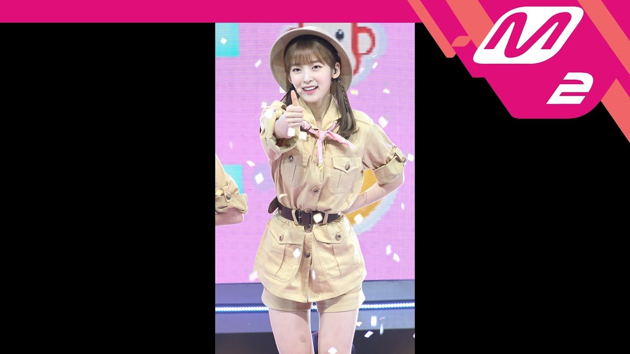 [MPD직캠] 오마이걸 반하나 아린 직캠 '바나나 알러지 원숭이' (OHMYGIRL BANHANA ARIN FanCam) | @MCOUNTDOWN