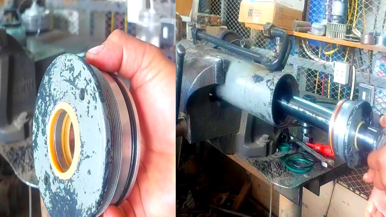 Repair of Bucket Hydraulic Cylinder BOBCAT SKID STEER