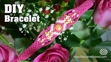 Lovely Macramé Bracelet in two colors with beads