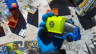 Smash Crashers Round 1, First Look Insane Monster Trucks