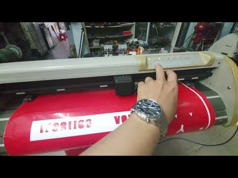Máy cắt decal Bobcat BI60 cũ giá rẻ.