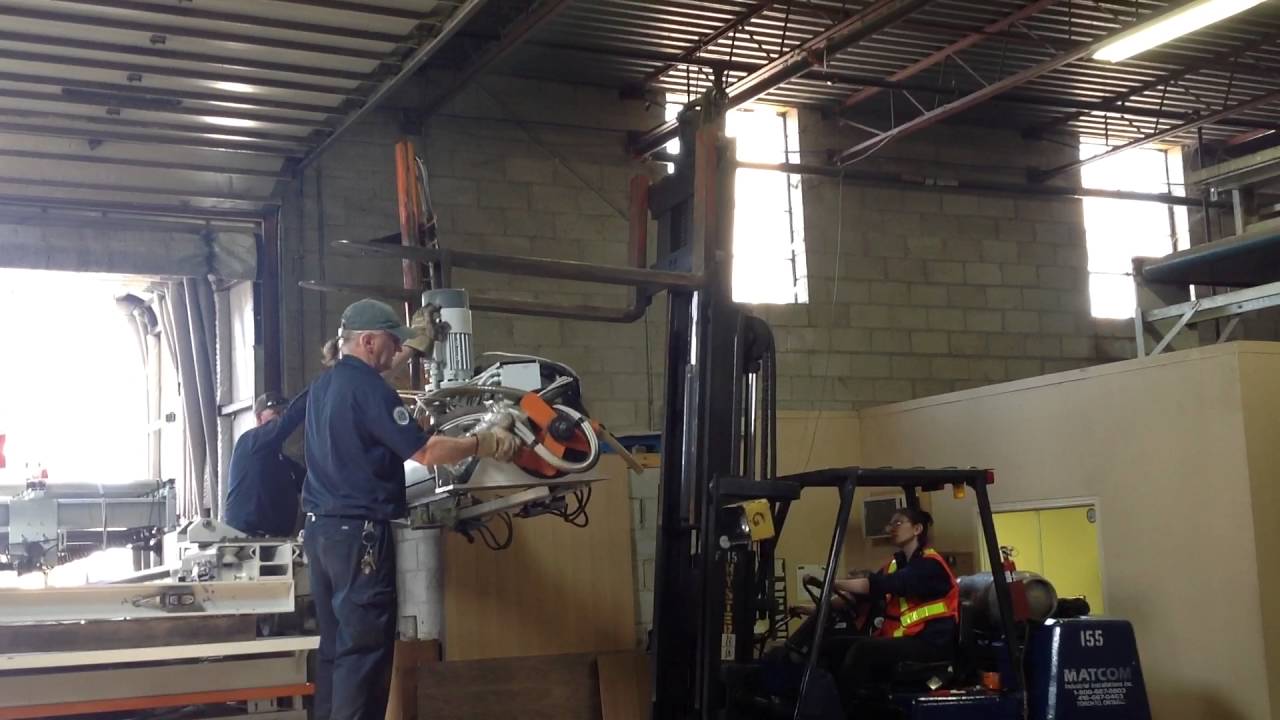 Monarch Custom Plywood Inc. Off Loading Stacking Gantry Component