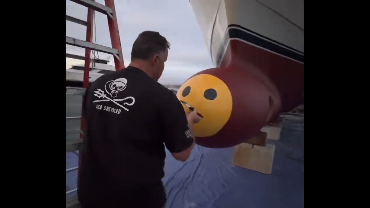 The HAPPY FACE is ON!