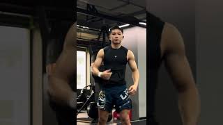 AI BẢO BOY PHỐ CHỈ BIẾT LÊN ĐỒ
