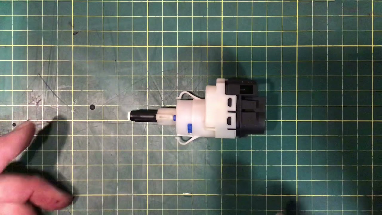 Freelander 1 brake light switch YouTube