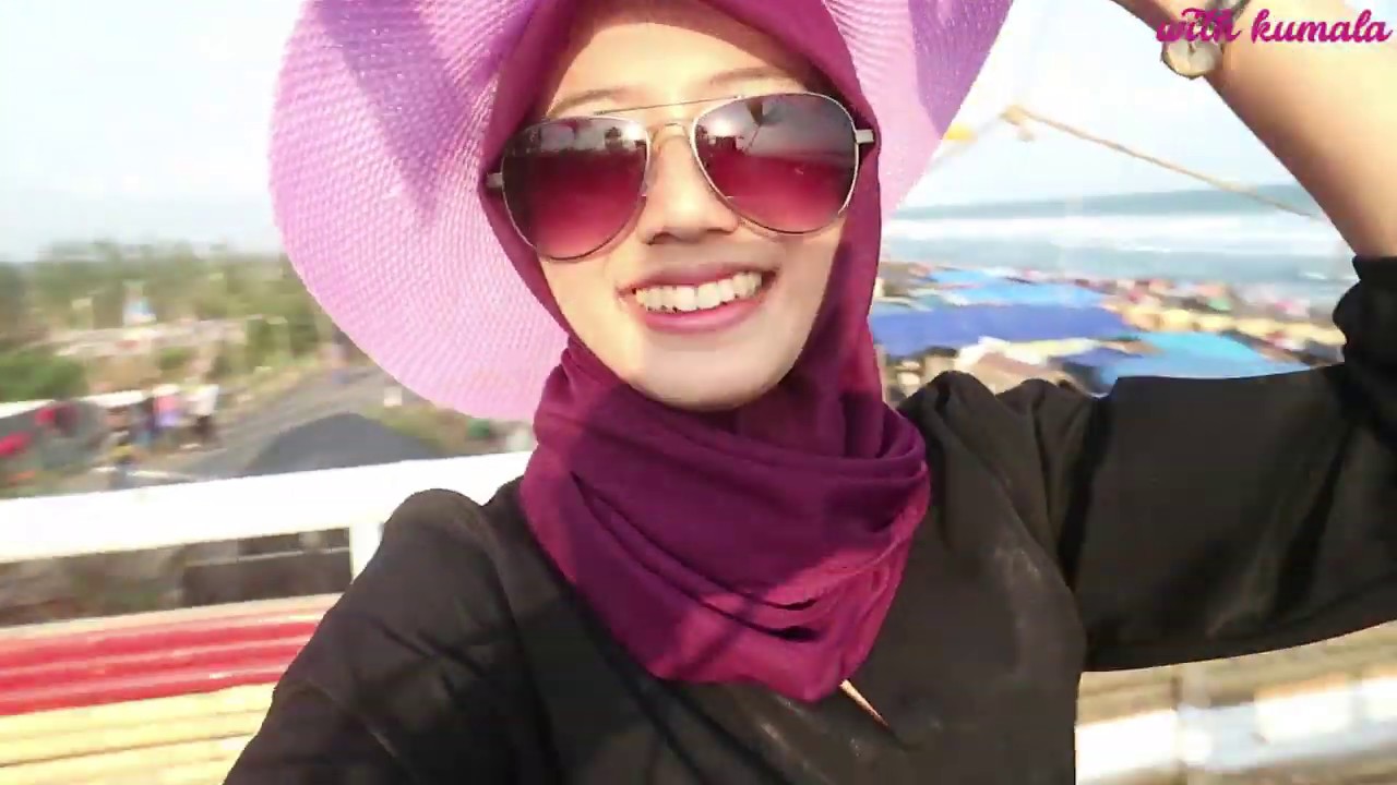 Wisata Baru Di Purworejo Pantai Jetis Dan Kebun Bunga Matahari