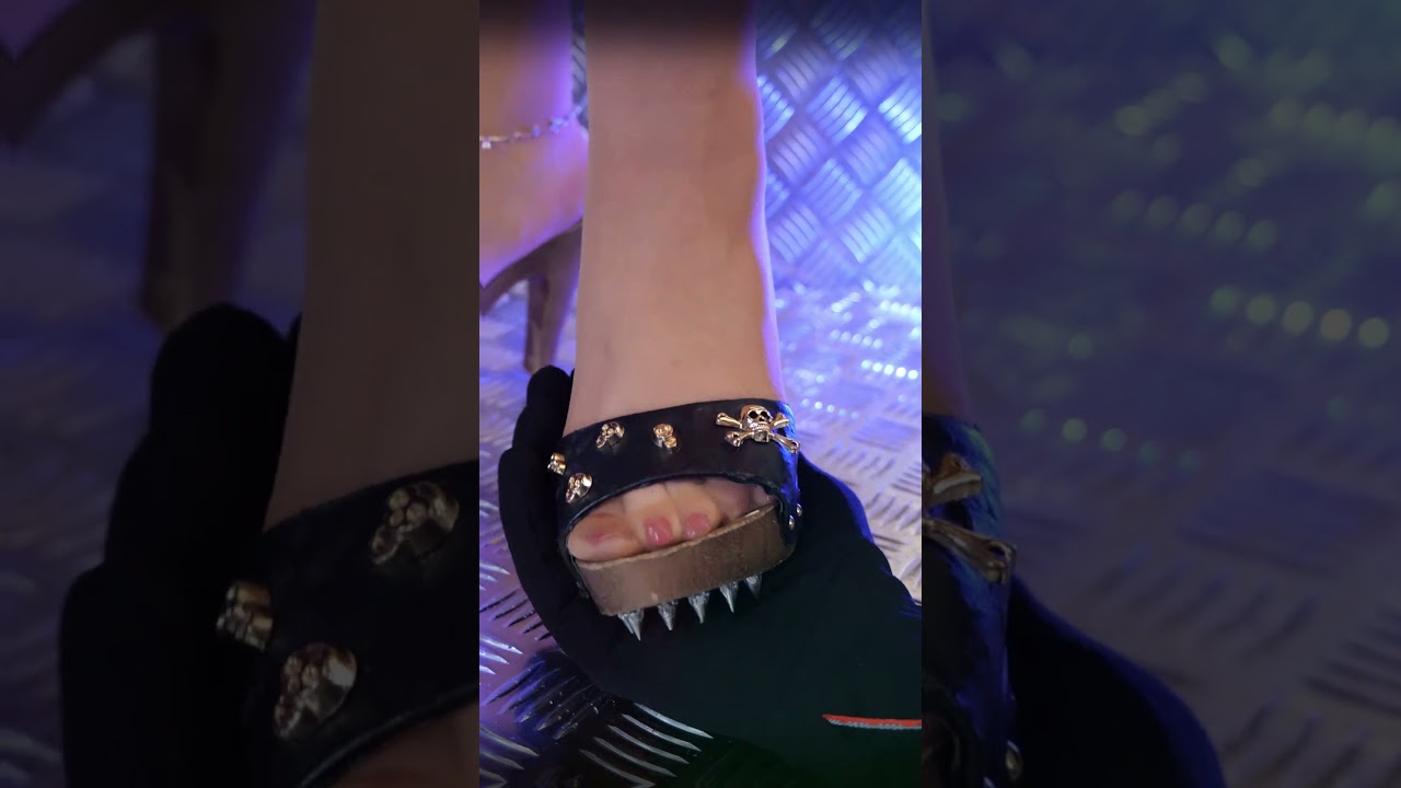 Spike Heels VS Hand Experiment! 👌😉