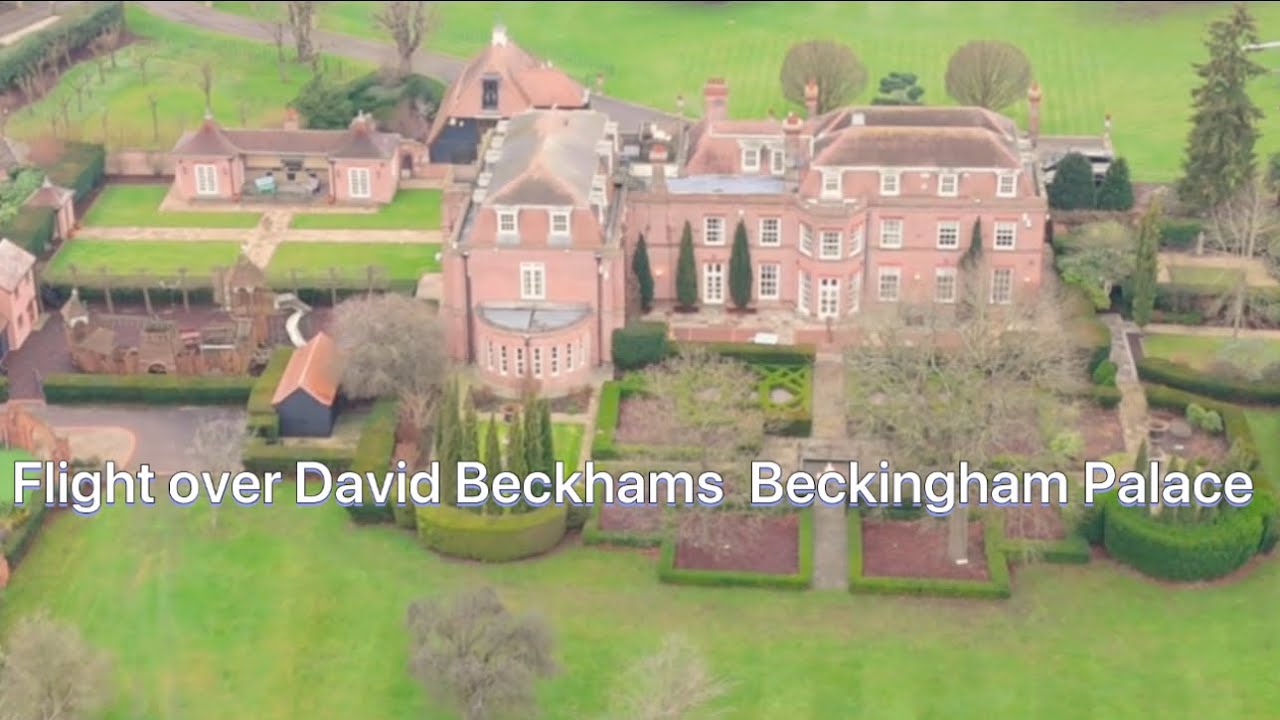 DJI MINI 4 PRO Flight Over Beckingham Palace - David Beckhams old house before he moved to the USA
