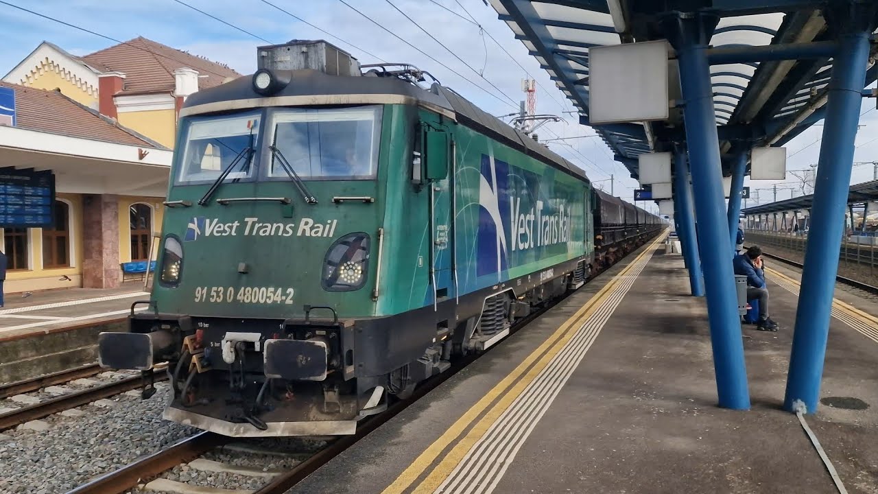  freight train Vest Trans Rail a Romanian private freight railway operator în Alba lulia gara🚉