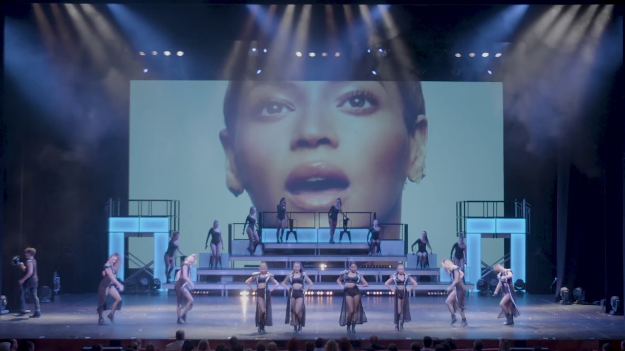 Beyonce Medley by DIVERSE PA at Dubai Opera - YouTube