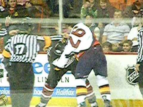 Louis-Seize (Halifax) VS Arsenault (Bathurst)...Ma...