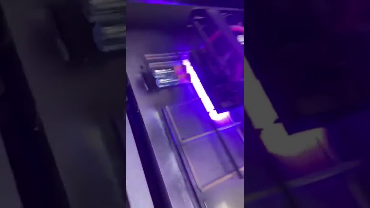 Lip gloss tubes printing .welcome custom logo .