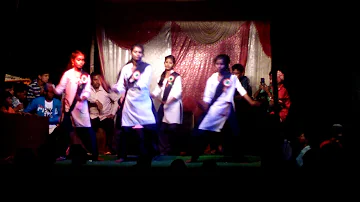 Desh rangila - দেশ রঙ্গিলা।।  group dance on stage .