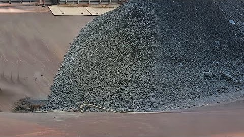 Barge Unloading 3880 Tons of Crushed Iron Ore - Full Video - Vlog of Work on Barge