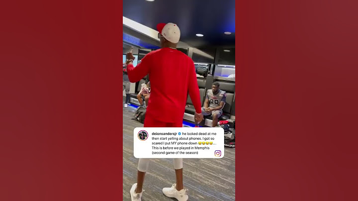 'GET OFF THE PHONES' 😡 Coach Deion Sanders doesn't mess around 😳 | #shorts