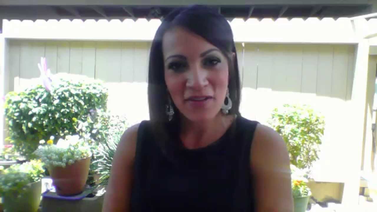 How to Book Face Models by Warm Chatter