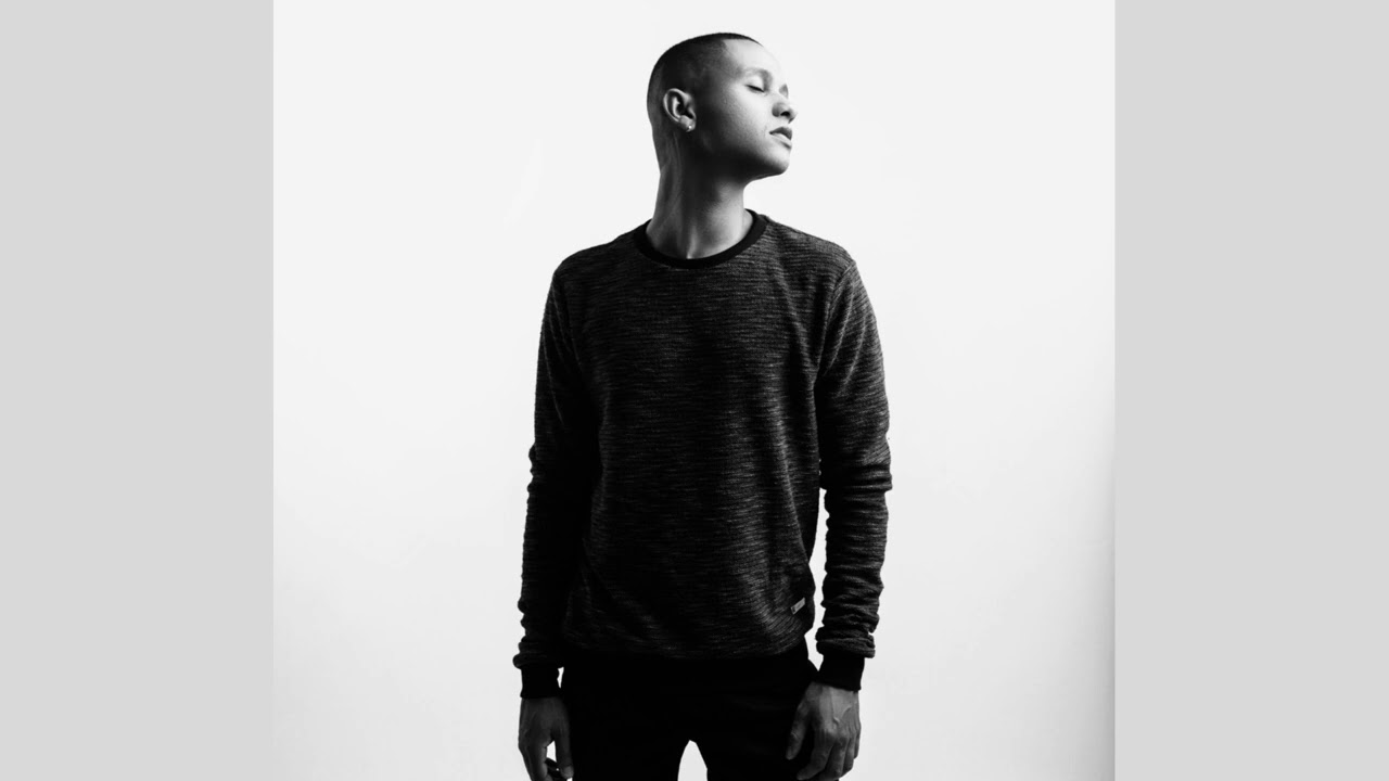 Everything Comes and Goes · Renato Torres (2022)