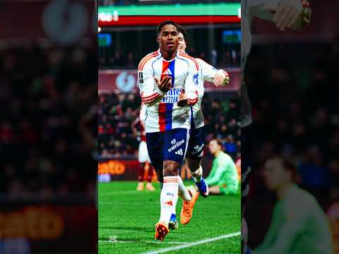 إندريك سيمسح تاريخ ميسي في فرنسا كرة قدم كرة القدم 