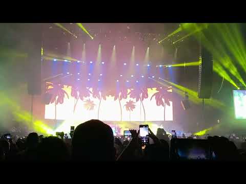 Aleman, Muelas de Gallo, Fntxy, So High, en vivo, palacio de los deportes!!!