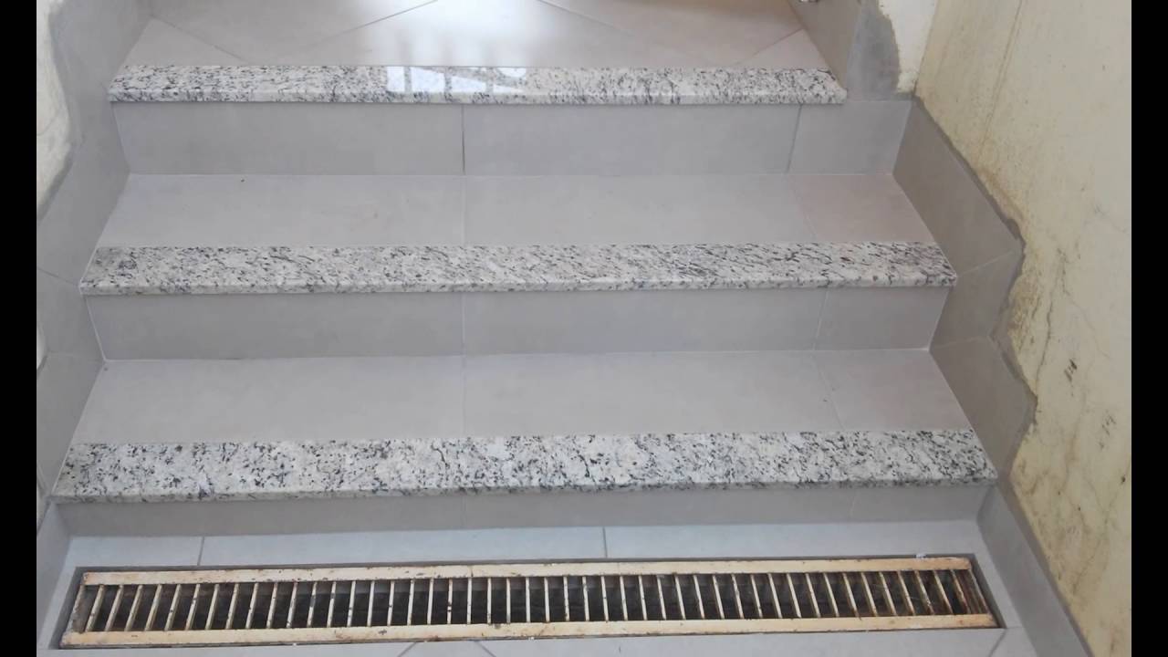 escadas com porcelanato com soleira de granito - YouTube