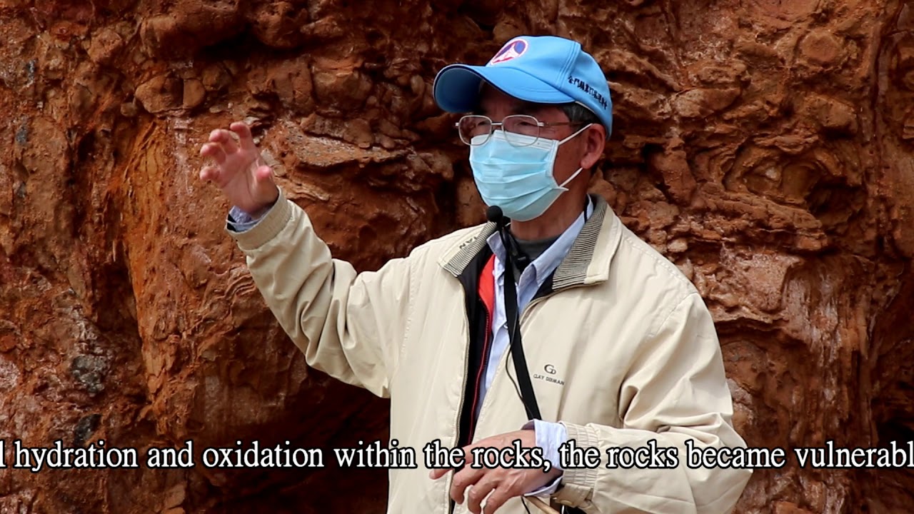 The onion skin weathering of the basalt rock YouTube