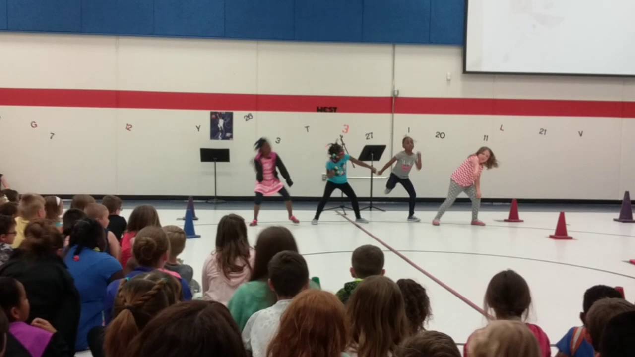 Talent show at College Hill Elementary School, Wichita, Ks. YouTube