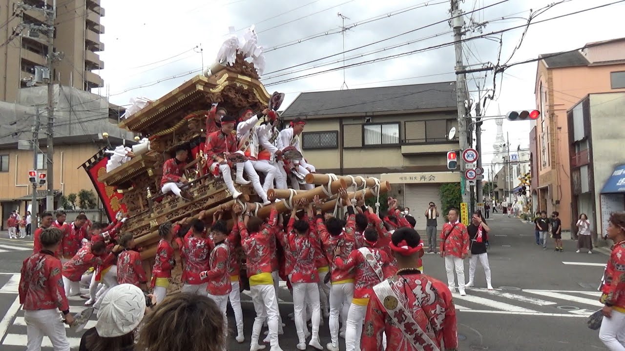 新堂だんじり 曳行 富田林西口駅から富田林駅まで 大阪府富田林市 美具久留御魂神社秋祭り 土曜日