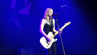 Halestorm - I Hate It When You See Me Cry - Riviera Theater