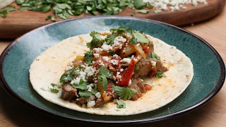 Here is what you'll need! slow cooker steak fajitas servings: 4-5
ingredients 1 yellow onion, sliced red pepper, green pep...