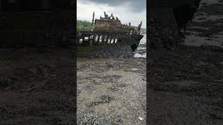 Explore the wreck with us #shipwreck #lake #nature