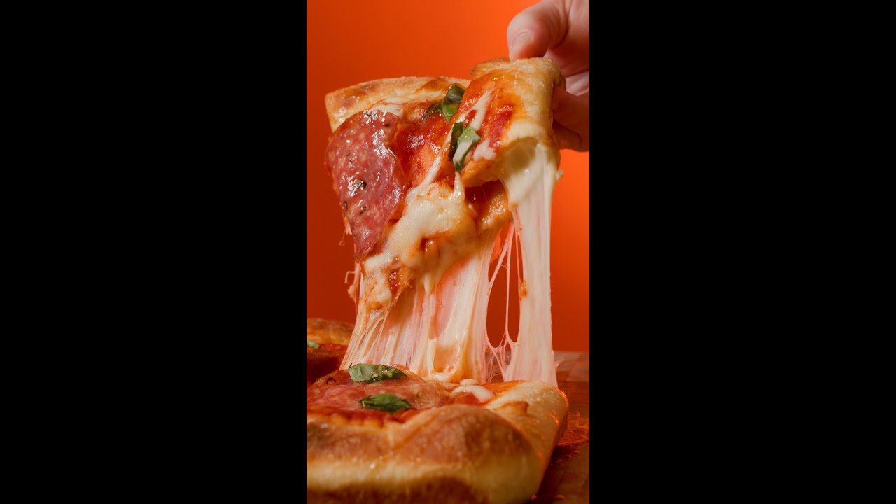 100 Days Of Cheese Episode 4: Stuffed Crust Pizza
