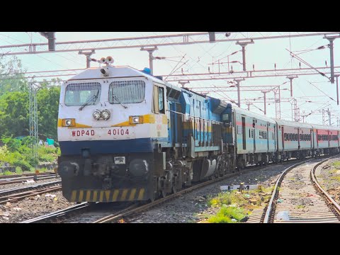 Kacheguda - Narkher Intercity Express Departing from Purna Junction Railway Station | Train Videos