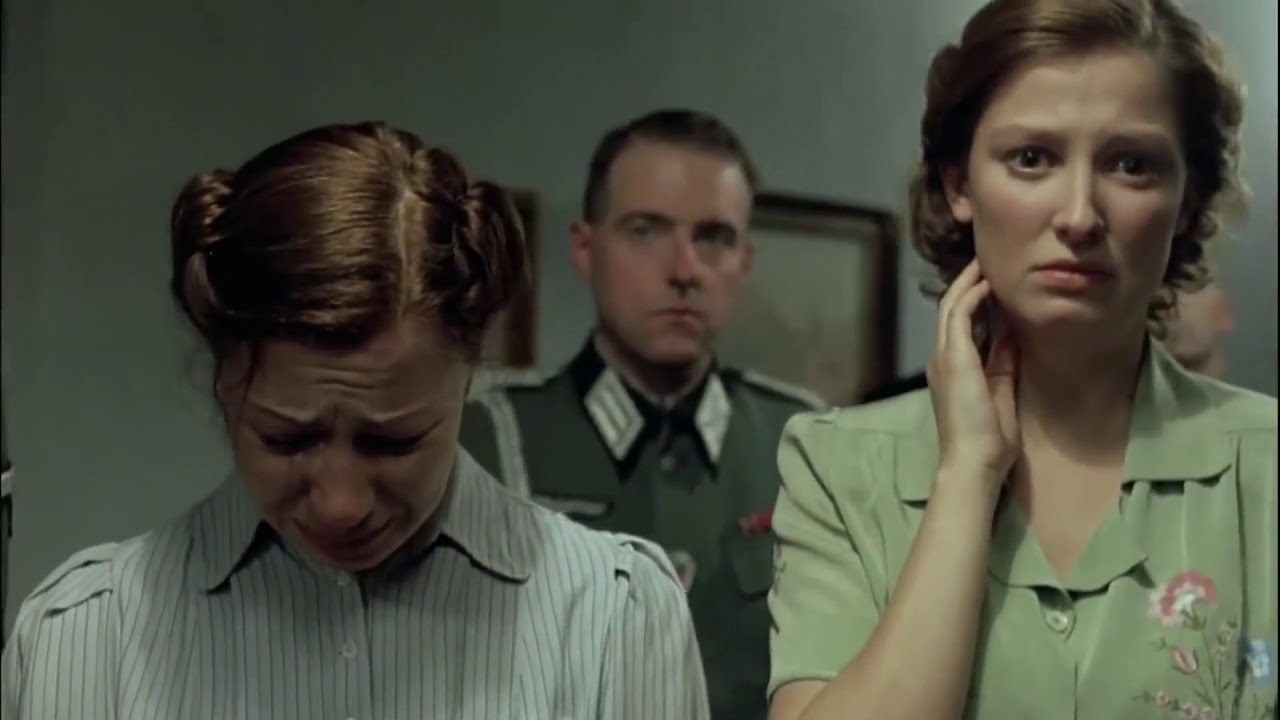 Hitler Rants on Star Wars Fans and SJW