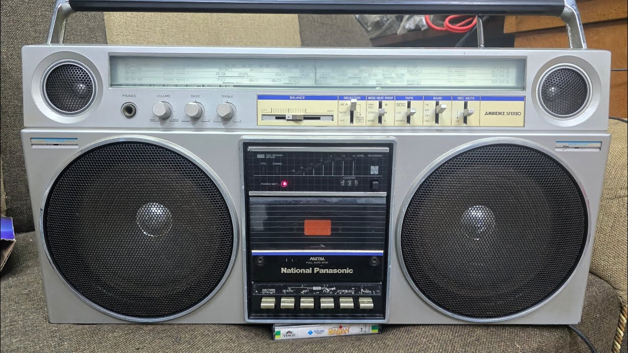 National Panasonic RX-5080 4 band radio cassette recorder Mo