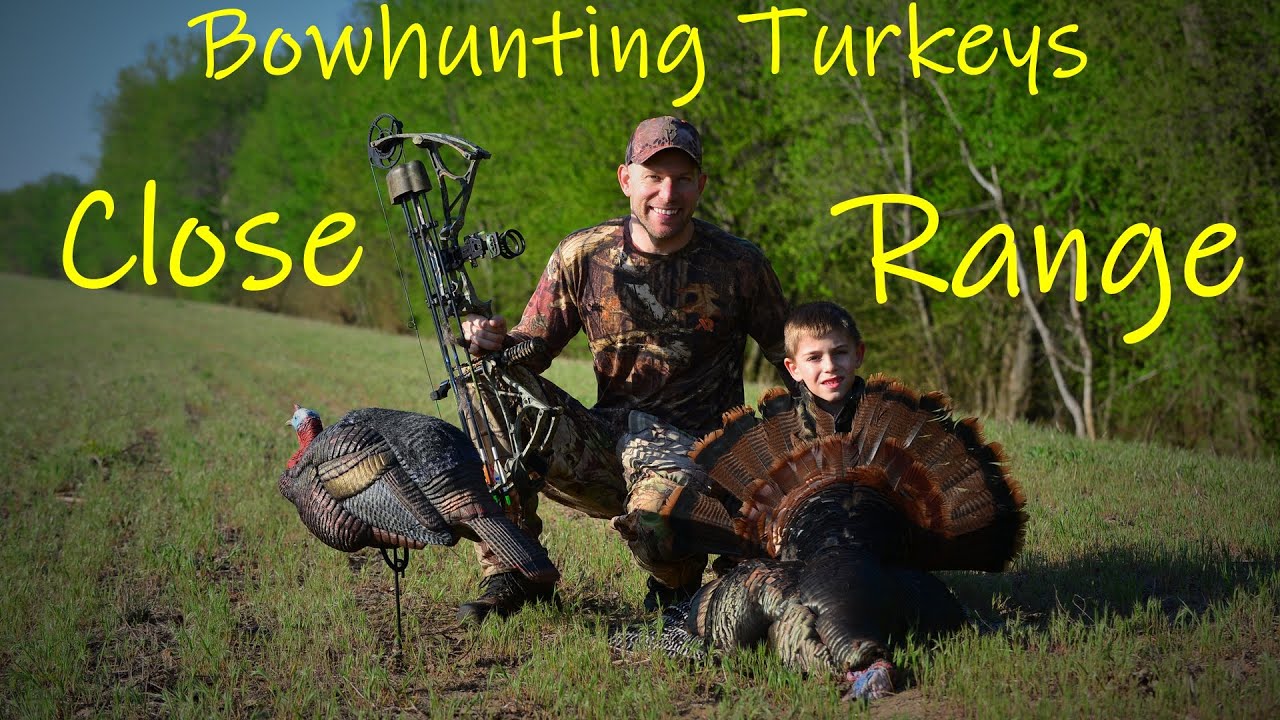 ILLINOIS ARCHERY TURKEY HUNT AWESOME CLOSE ENCOUNTER ends with a