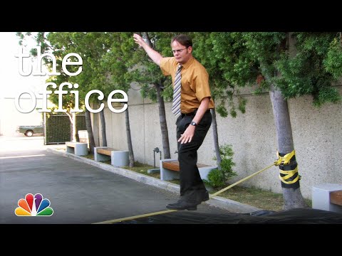 Video: Endless Walks Around The Office