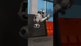We love a good robot blooper reel. 🤖 ‪@BostonDynamics‬