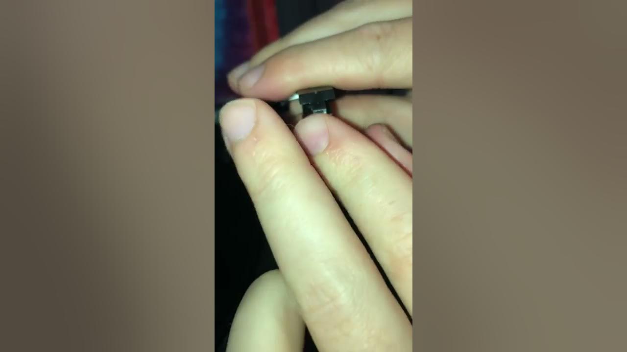 Change Victrola record player needle. Remove and replace instructions
