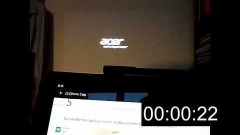 Microsoft Wireless Display Adapter Boot up Test