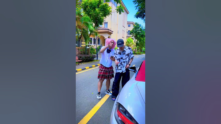 小丑他们砸车，原来是为了救人#小丑 #shorts