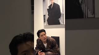 He says "hi 😊" at first and then "hello Stranger😃" Pond is very cute. #pondponlawit #Fanmeeting #bls