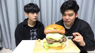 0.1$ Hamburger Vs 100$ Hamburger chords